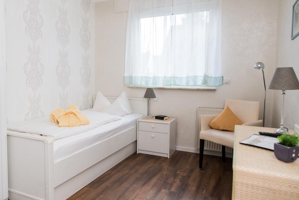 באד לאהר Piepers Landidyll Hotel מראה חיצוני תמונה